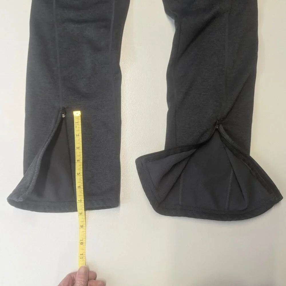 Nike Size Small Therma-Fit Gray Joggers